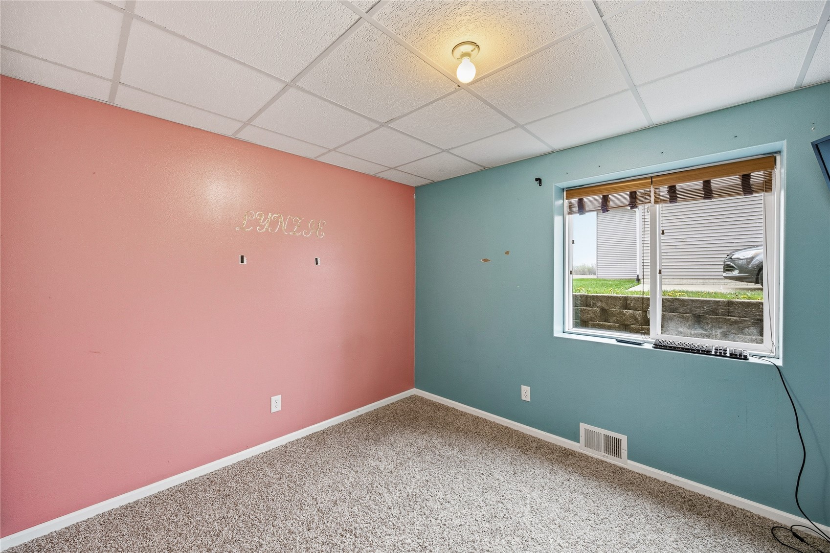 103 Longworth Avenue Alburnett IA 52202