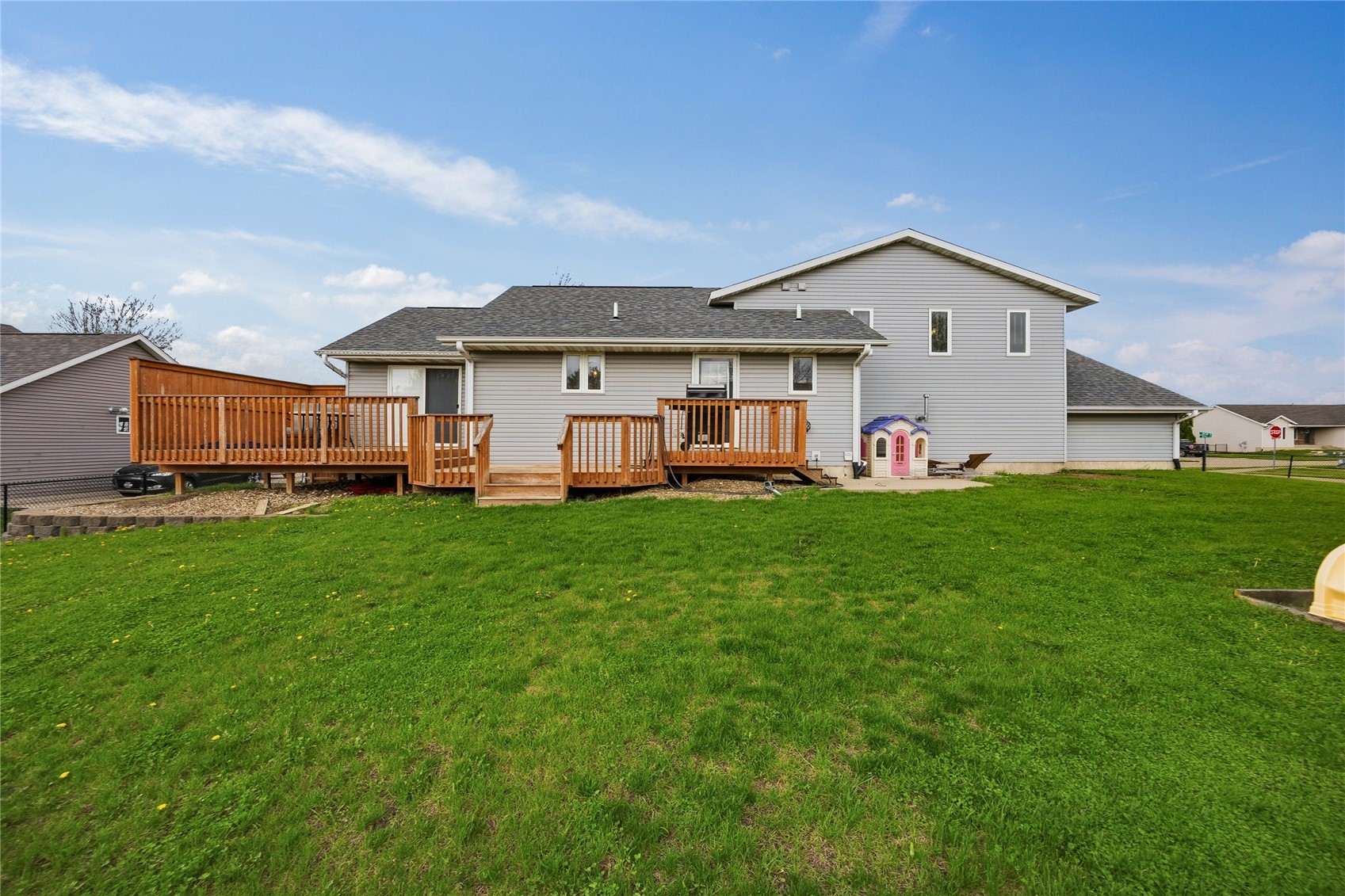 103 Longworth Avenue Alburnett IA 52202