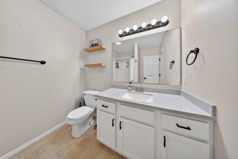 1074 Cory Court North Liberty IA 52317