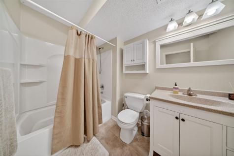 1074 Cory Court North Liberty IA 52317
