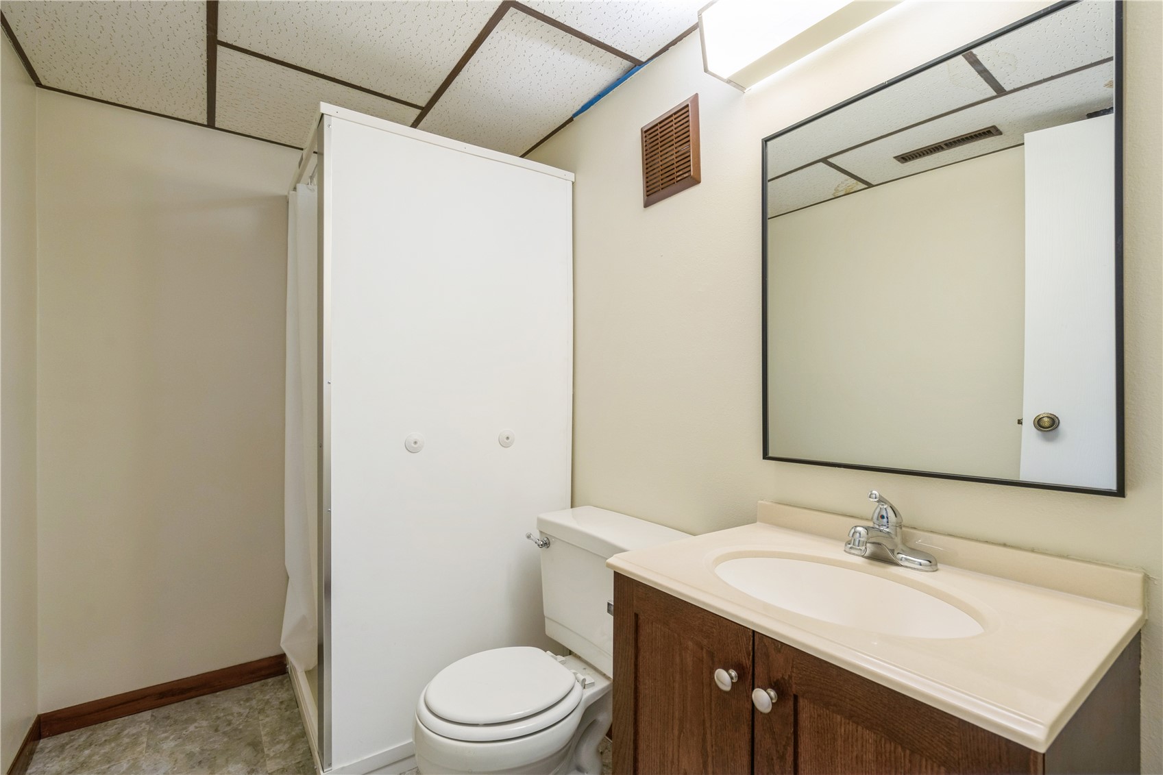 109 Sand Lane NW Cedar Rapids IA 52405