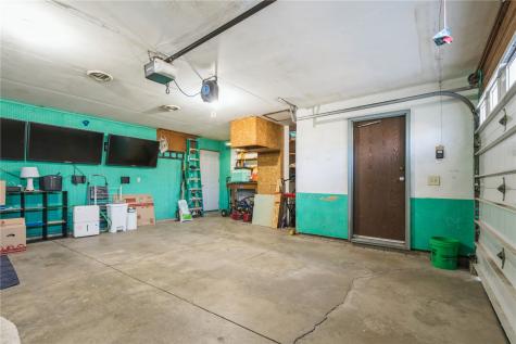 109 Sand Lane NW Cedar Rapids IA 52405