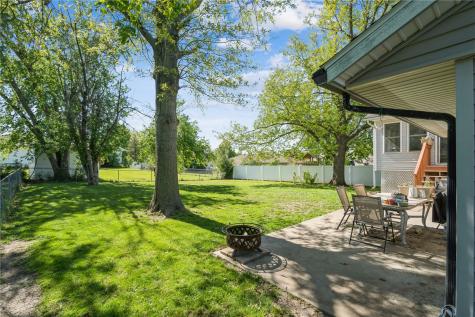 109 Sand Lane NW Cedar Rapids IA 52405