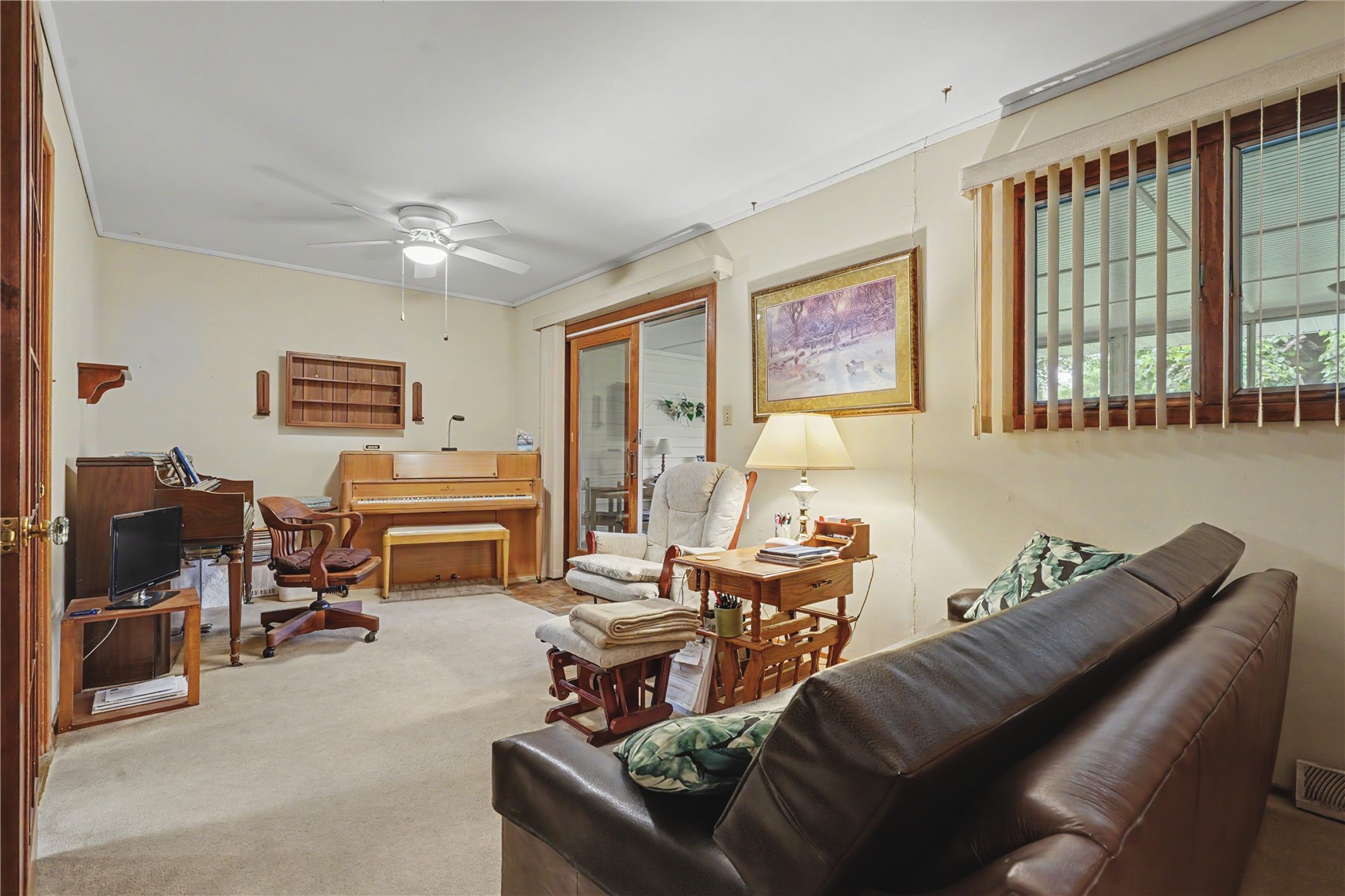 4403 Lee Street NE Cedar Rapids IA 52402