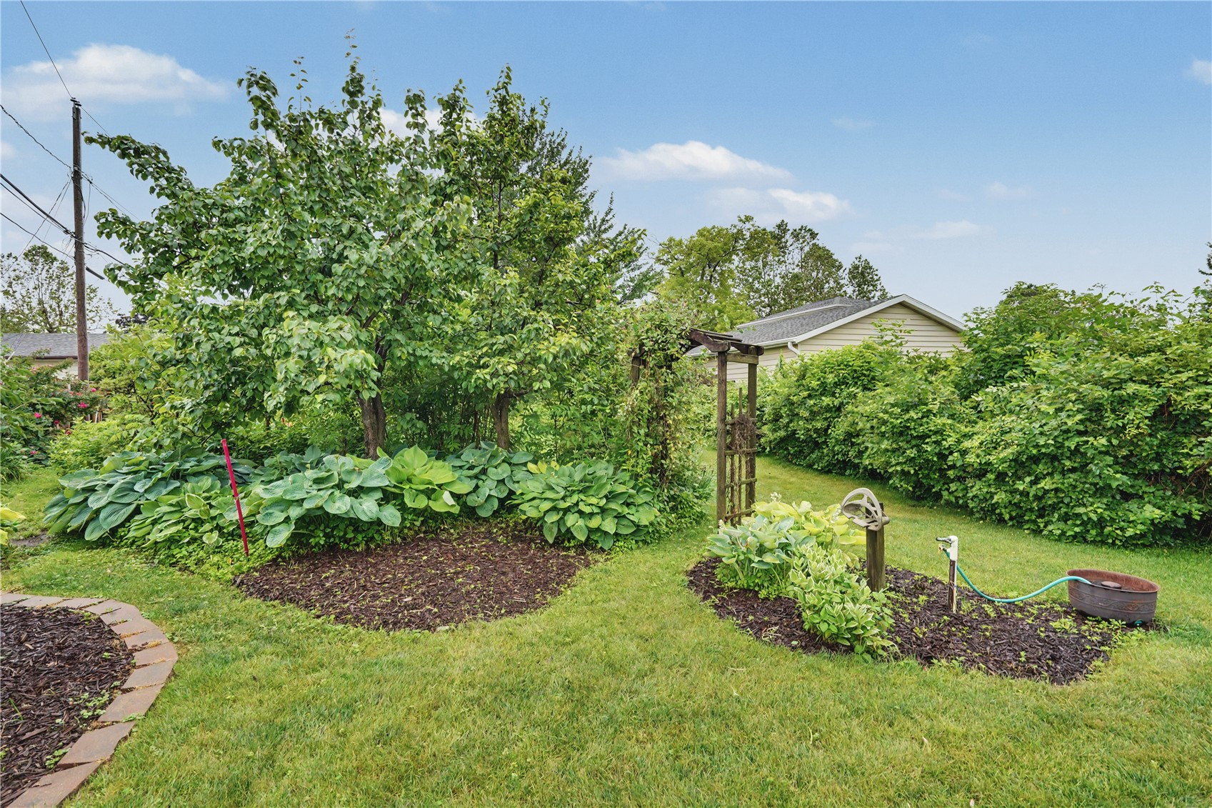 4403 Lee Street NE Cedar Rapids IA 52402