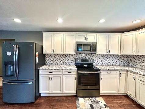 21020 265th Street Manchester IA 52057