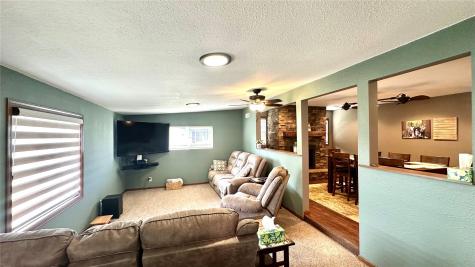 21020 265th Street Manchester IA 52057