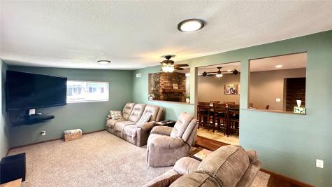 21020 265th Street Manchester IA 52057