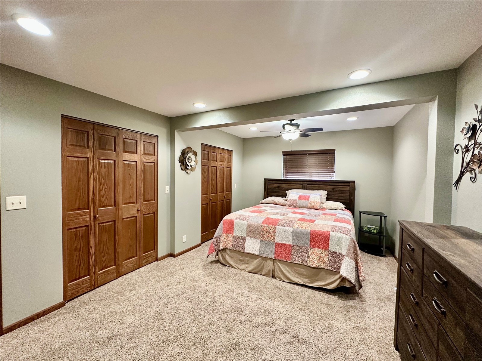 21020 265th Street Manchester IA 52057