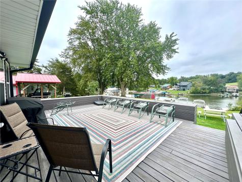 21020 265th Street Manchester IA 52057