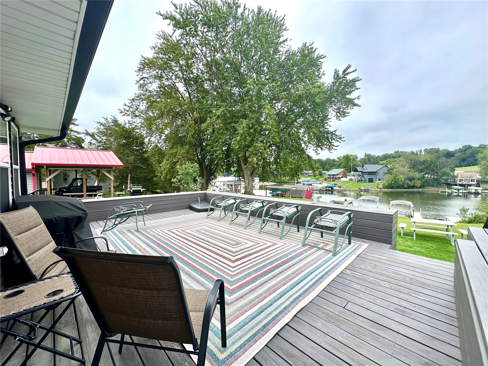 21020 265th Street Manchester IA 52057