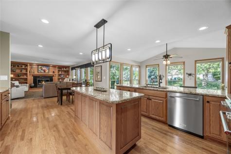 7703 Winston Drive NE Cedar Rapids IA 52402