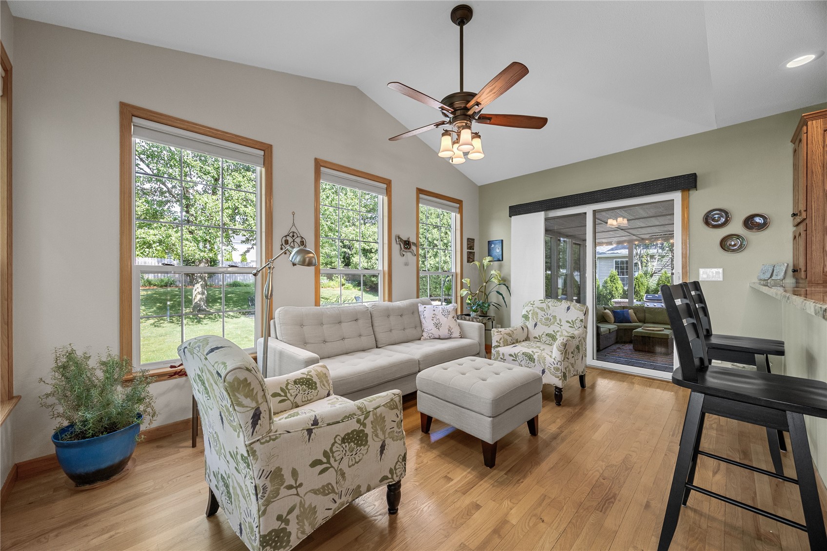 7703 Winston Drive NE Cedar Rapids IA 52402