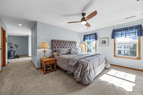 7703 Winston Drive NE Cedar Rapids IA 52402