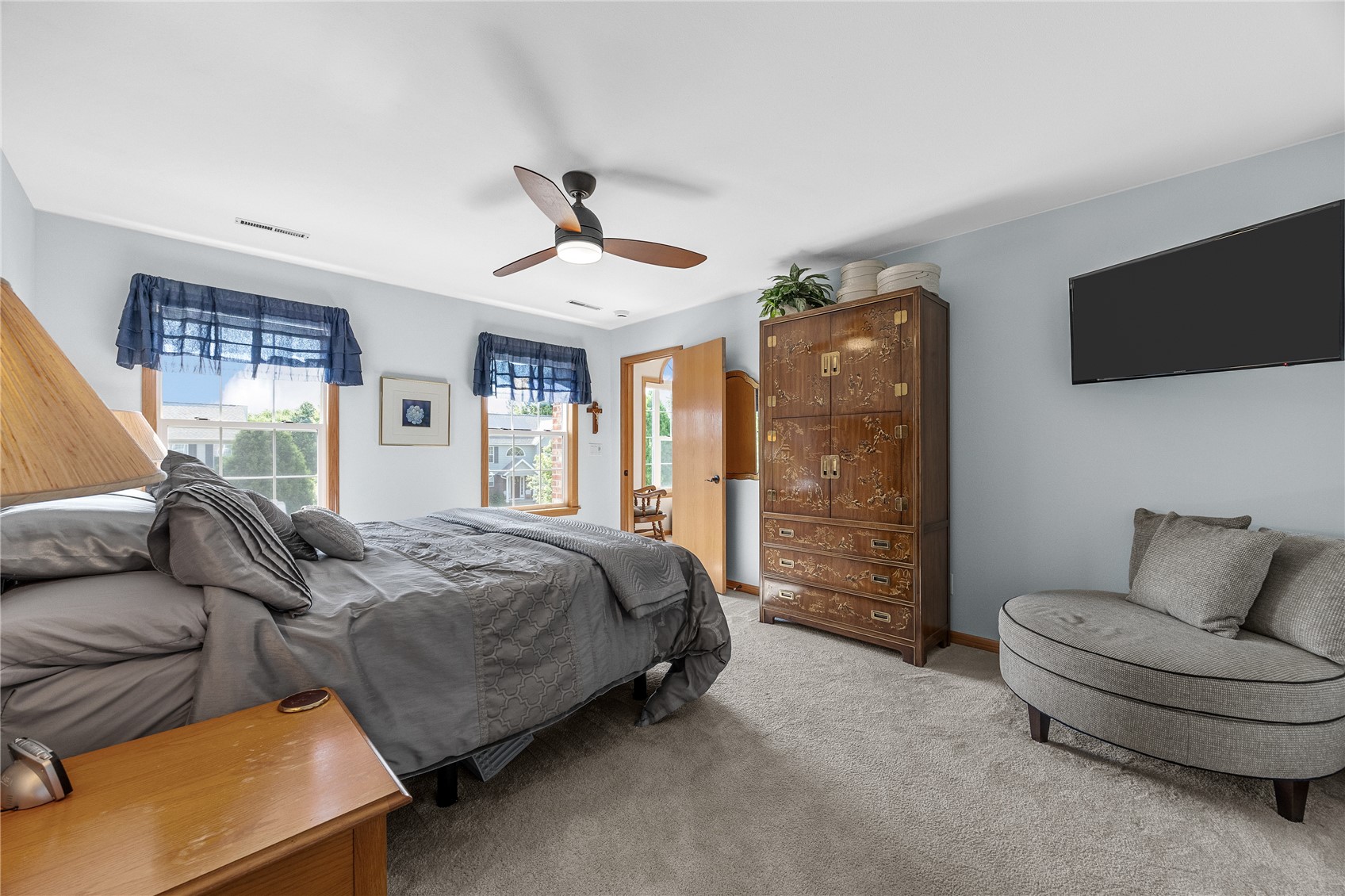 7703 Winston Drive NE Cedar Rapids IA 52402