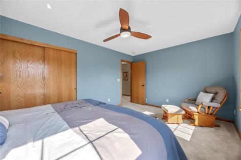 7703 Winston Drive NE Cedar Rapids IA 52402