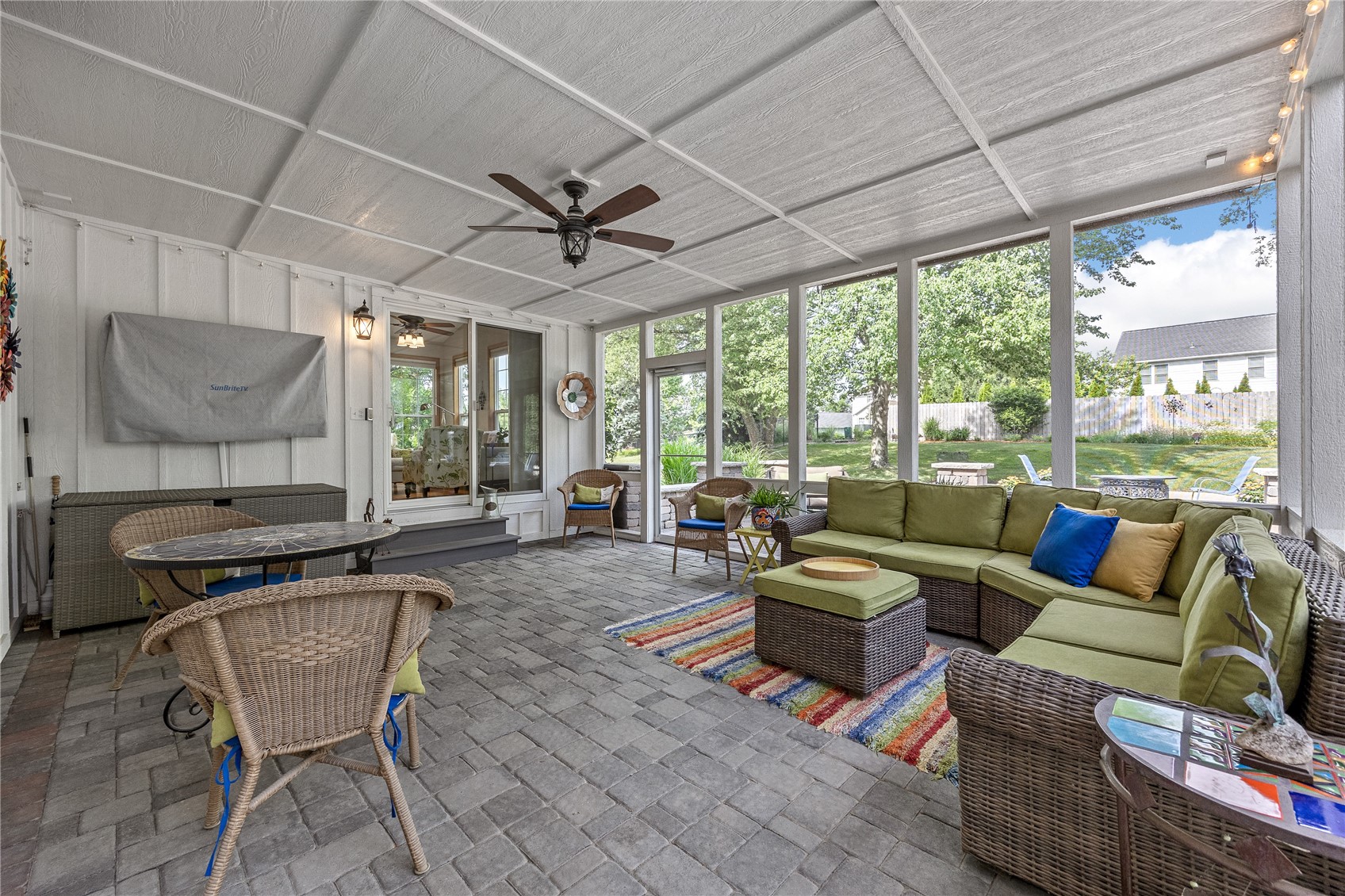 7703 Winston Drive NE Cedar Rapids IA 52402