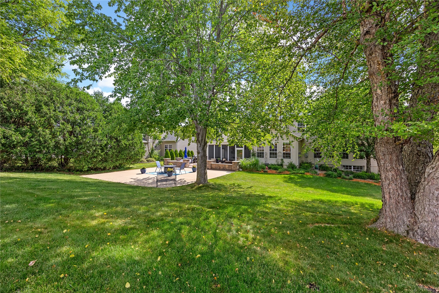 7703 Winston Drive NE Cedar Rapids IA 52402
