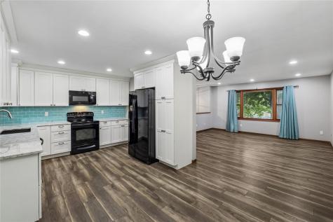 109 Oberlin Street Iowa City IA 52245