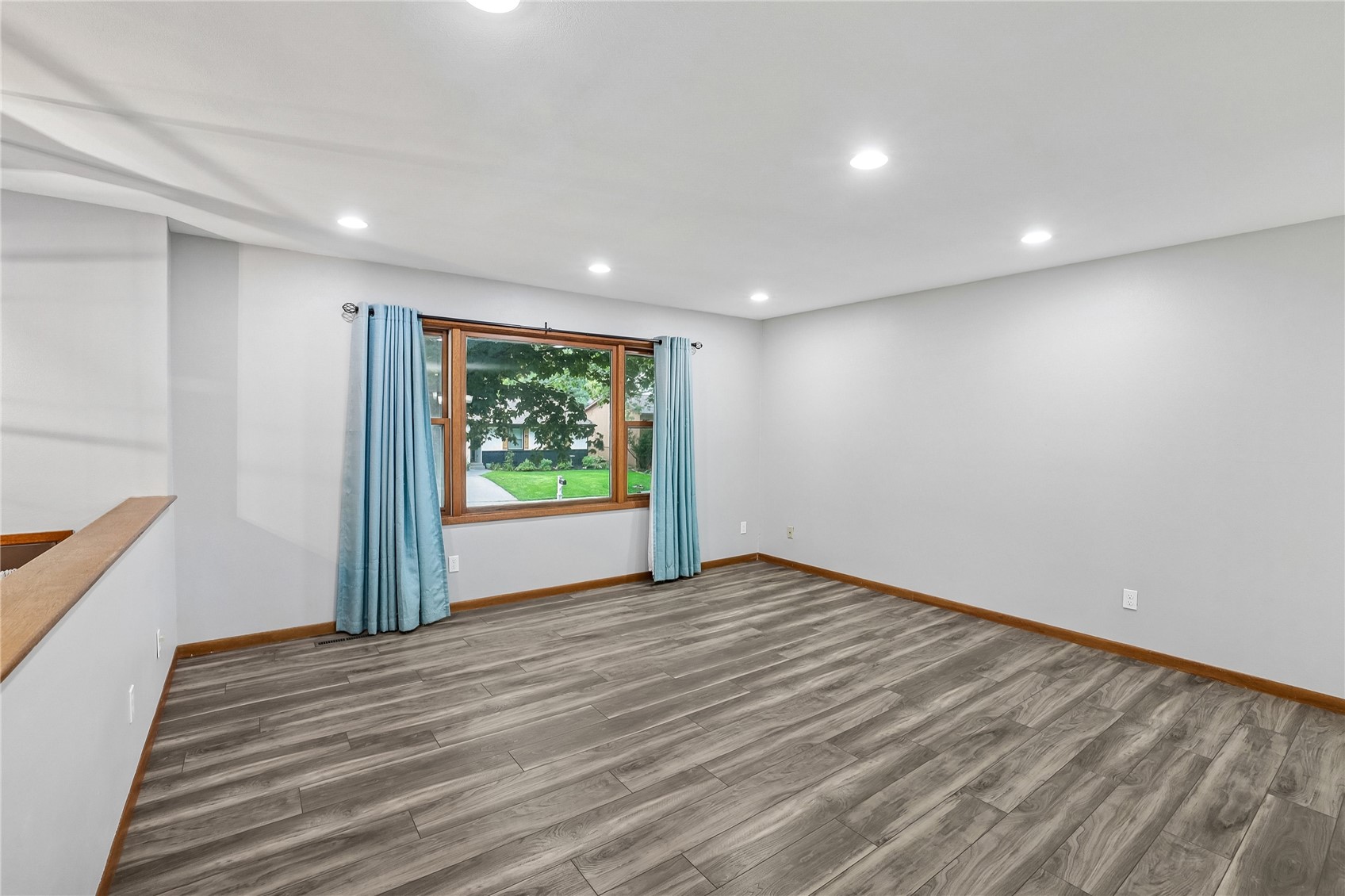 109 Oberlin Street Iowa City IA 52245