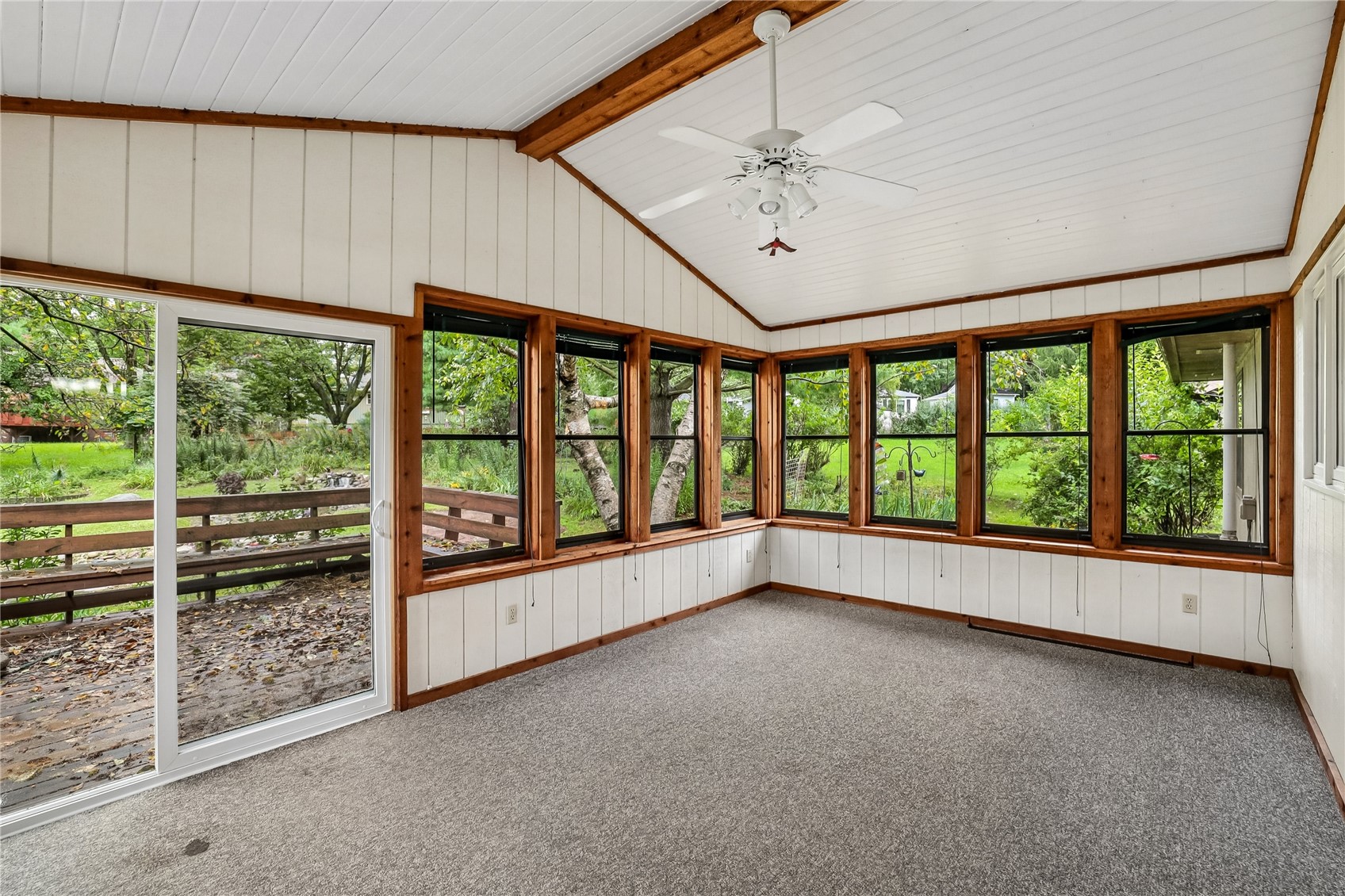 109 Oberlin Street Iowa City IA 52245
