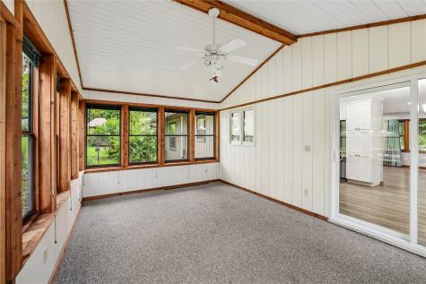 109 Oberlin Street Iowa City IA 52245