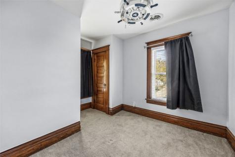715 9th Avenue SW Cedar Rapids IA 52404