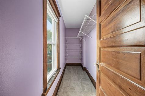 715 9th Avenue SW Cedar Rapids IA 52404