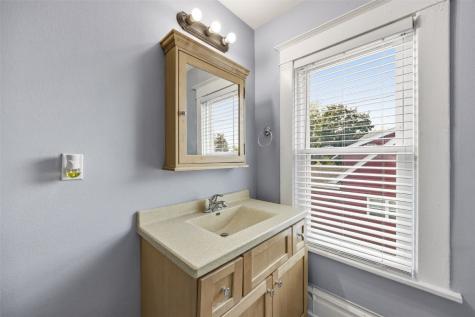 715 9th Avenue SW Cedar Rapids IA 52404