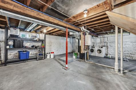 715 9th Avenue SW Cedar Rapids IA 52404
