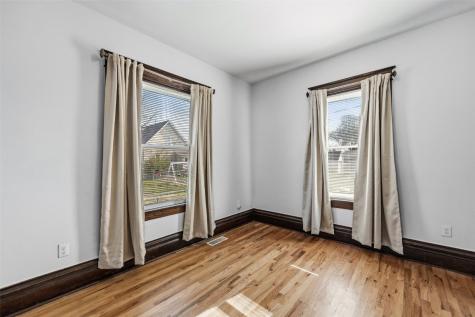 715 9th Avenue SW Cedar Rapids IA 52404