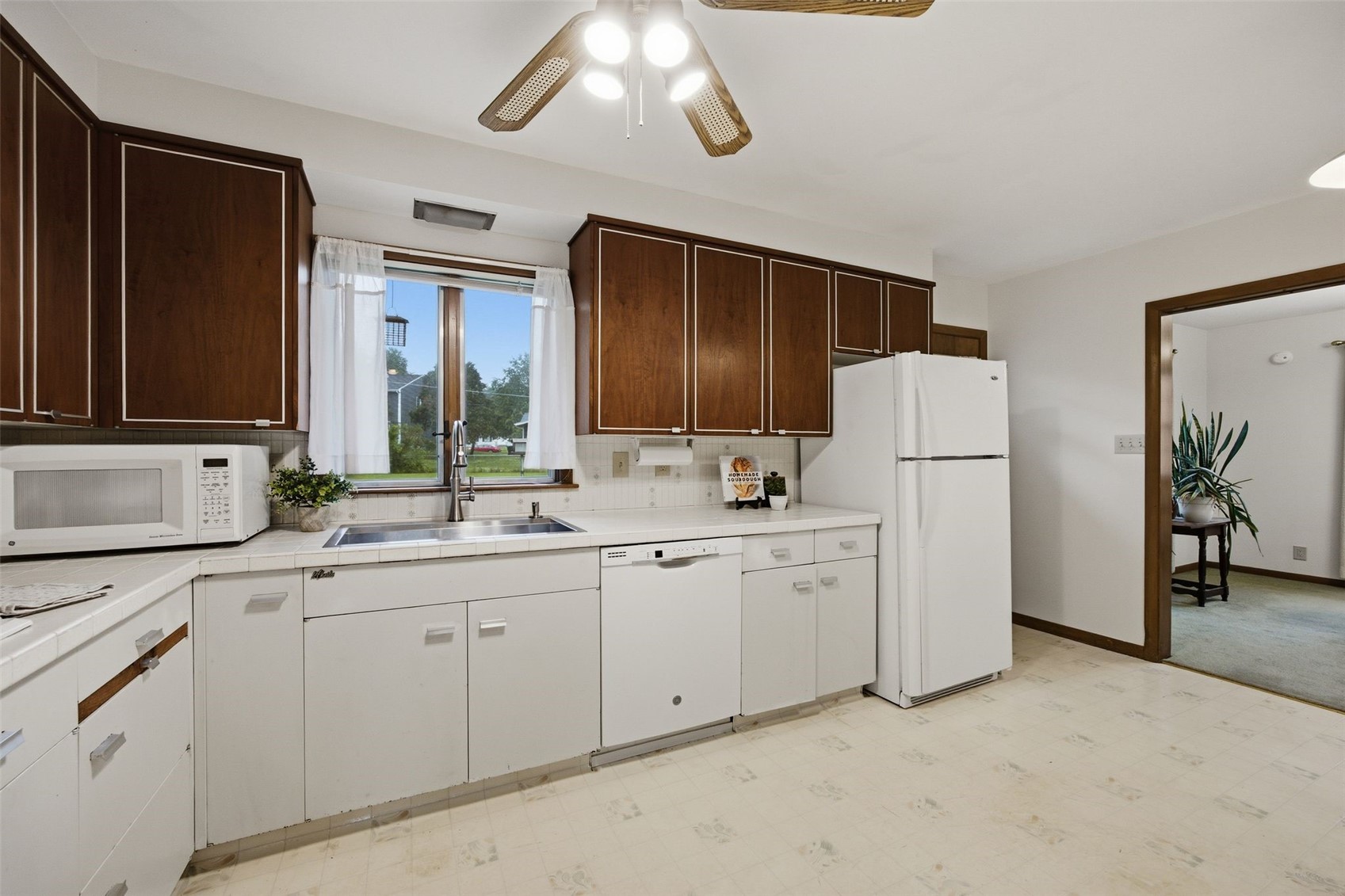 299 Red Fox Road SE Cedar Rapids IA 52403