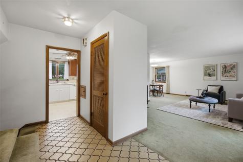 299 Red Fox Road SE Cedar Rapids IA 52403