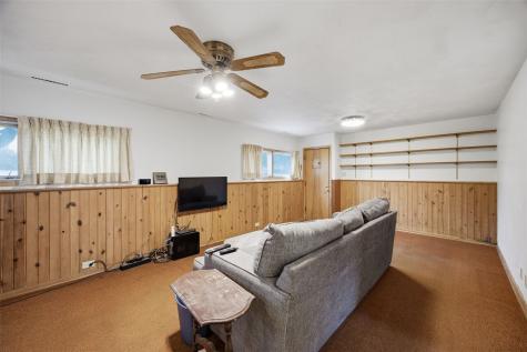 299 Red Fox Road SE Cedar Rapids IA 52403