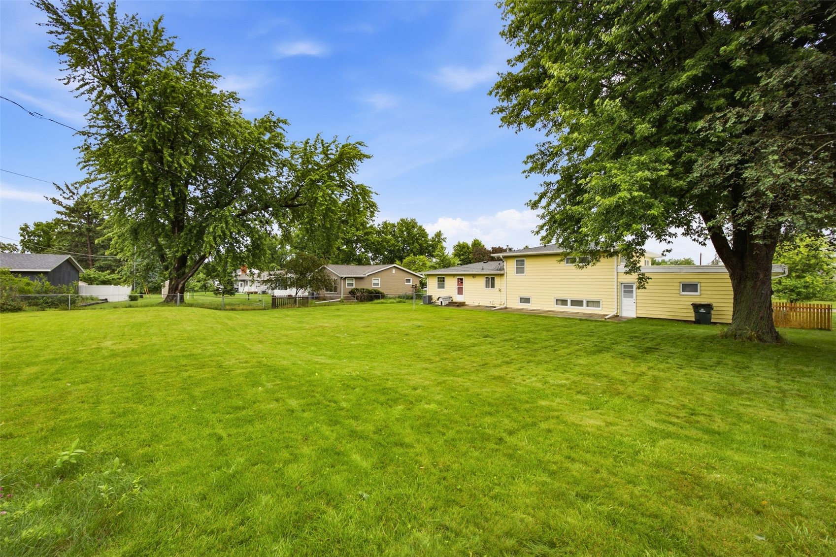 299 Red Fox Road SE Cedar Rapids IA 52403