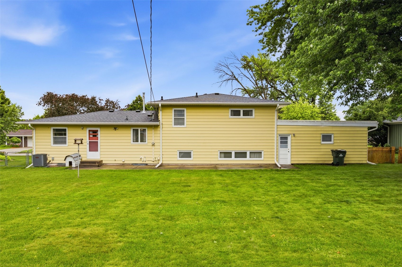 299 Red Fox Road SE Cedar Rapids IA 52403