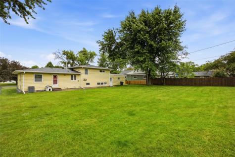 299 Red Fox Road SE Cedar Rapids IA 52403