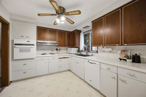 299 Red Fox Road SE Cedar Rapids IA 52403