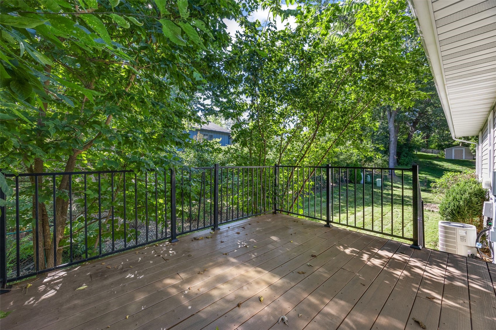1004 Westwood Drive NW Cedar Rapids IA 52405