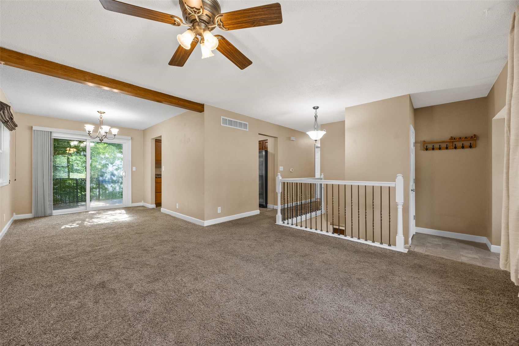 1004 Westwood Drive NW Cedar Rapids IA 52405
