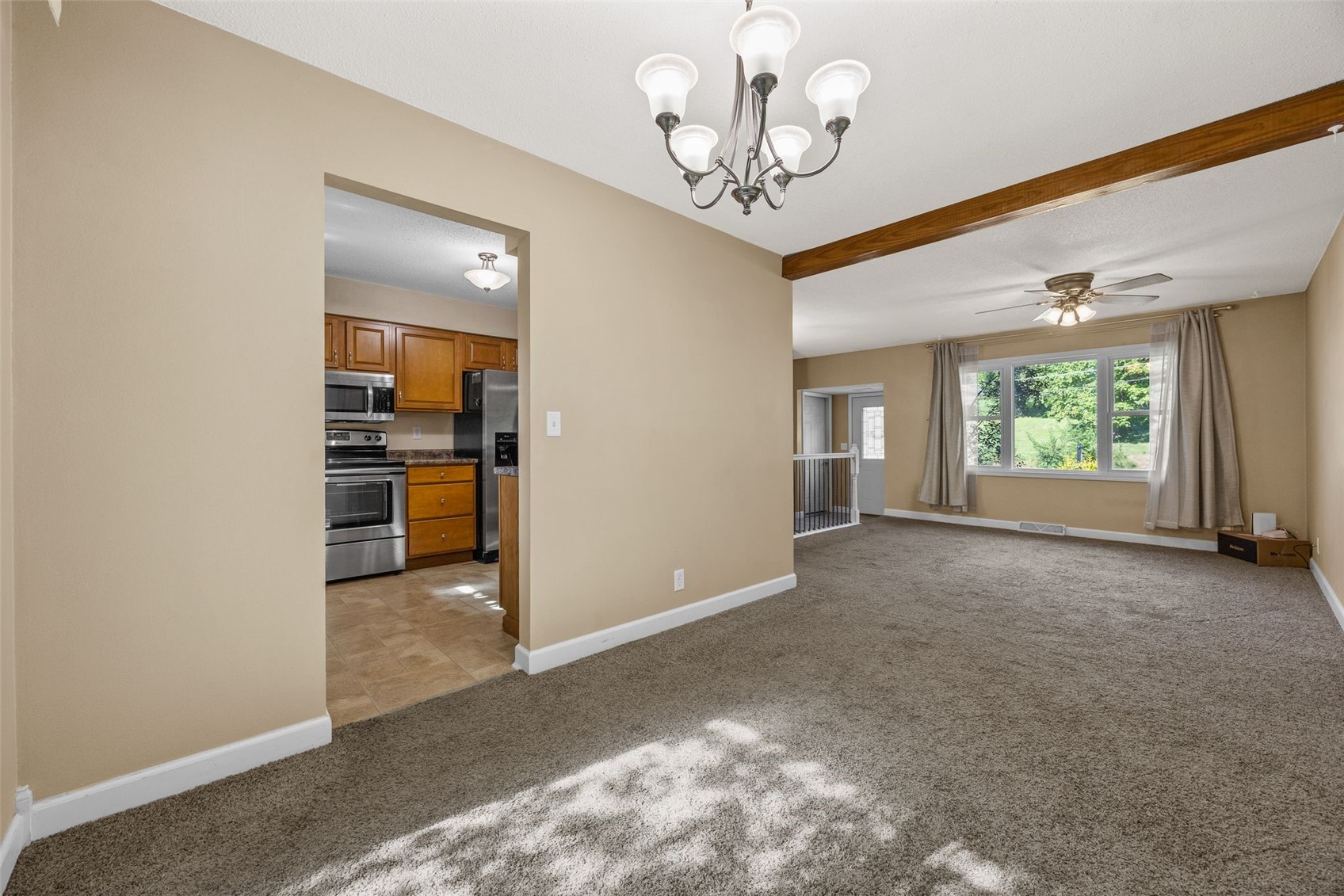 1004 Westwood Drive NW Cedar Rapids IA 52405
