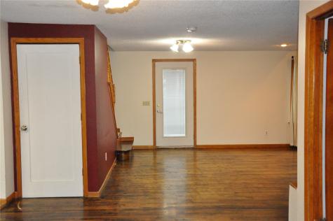 17782 180th Street IA 52252