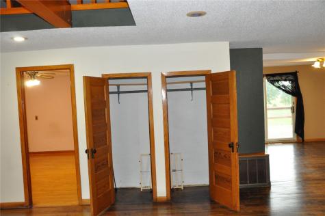 17782 180th Street IA 52252