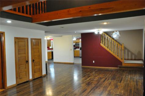 17782 180th Street IA 52252