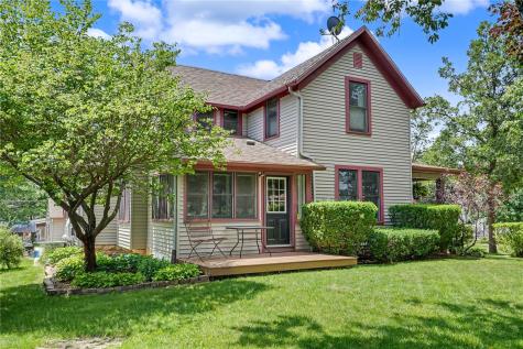 402 3rd Avenue SW Mt Vernon IA 52314