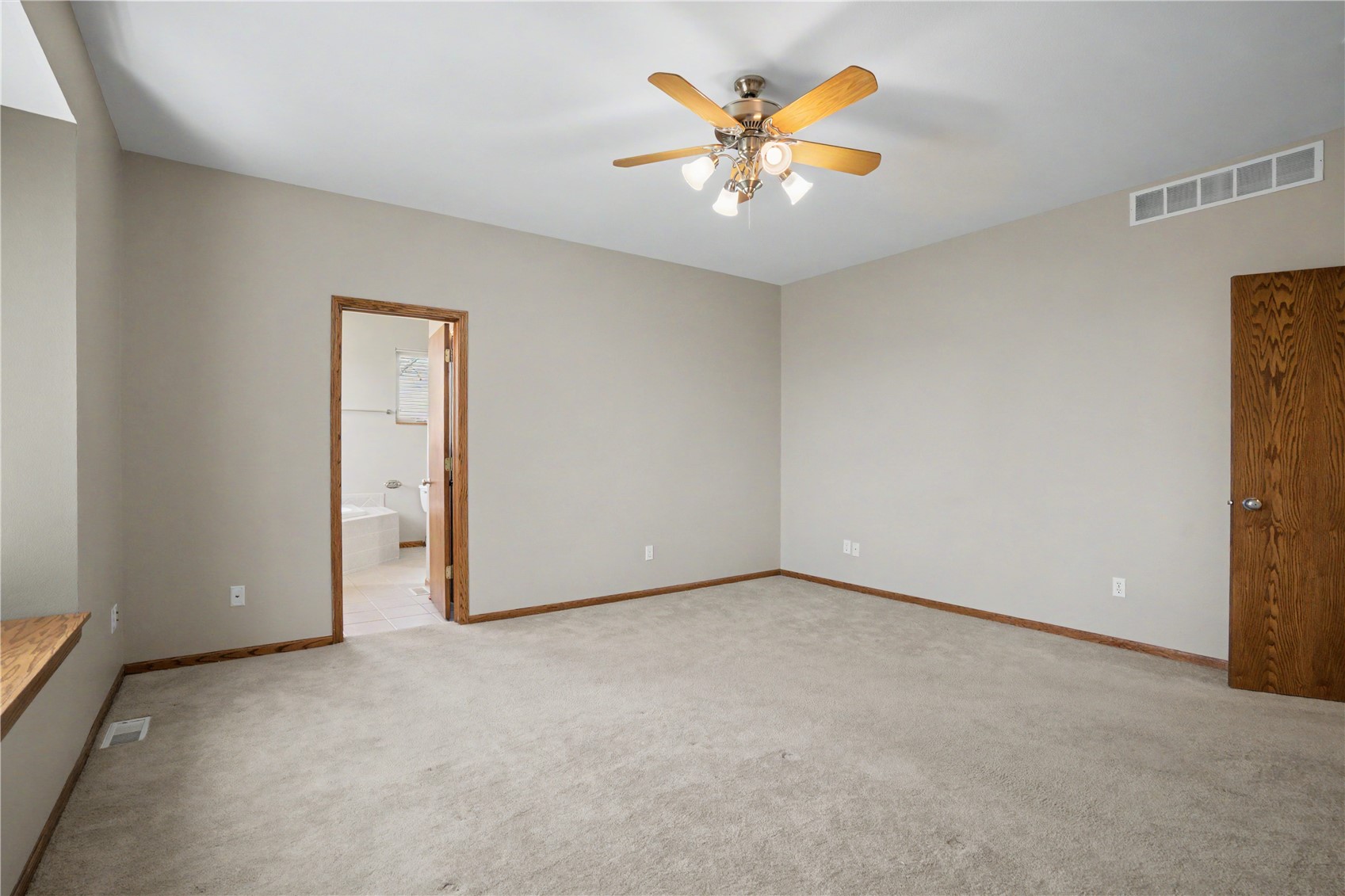 130 Bluff Drive Fairfax IA 52228