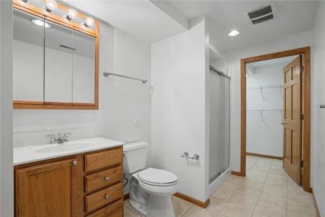 130 Bluff Drive Fairfax IA 52228