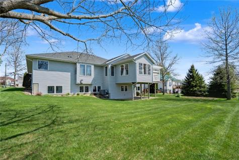 130 Bluff Drive Fairfax IA 52228