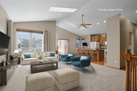 130 Bluff Drive Fairfax IA 52228