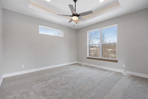 170 Pleasant Hill Drive NW Swisher IA 52338
